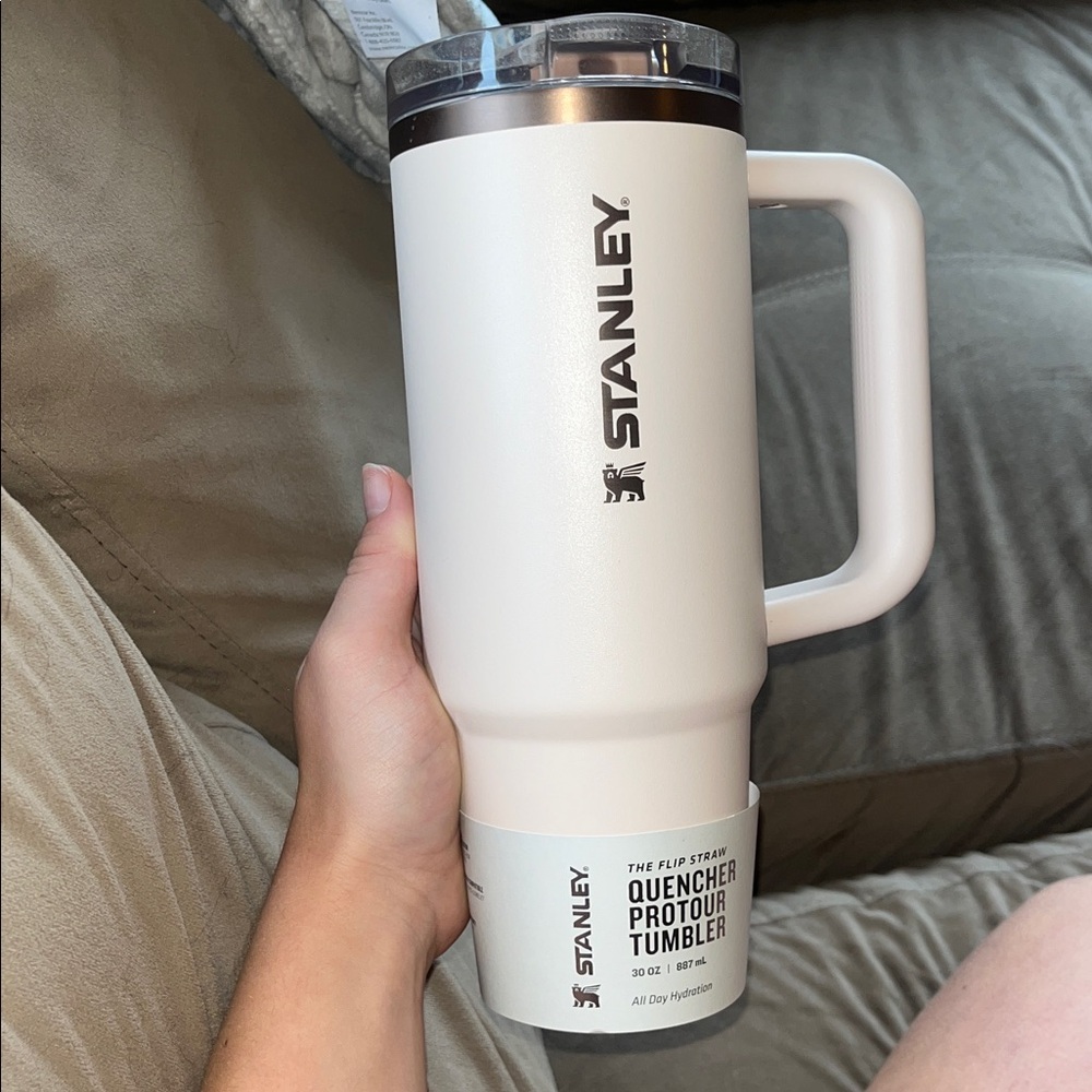 Stanley Cream Travel Mug gilded sugar 30oz